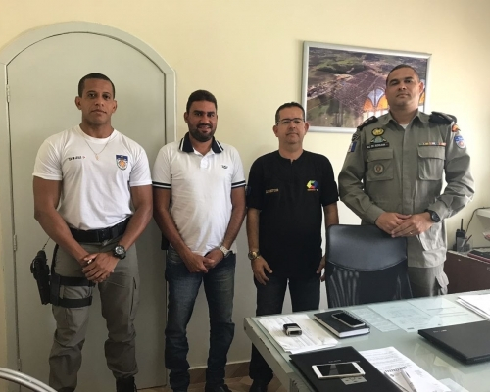 Prefeitura e 1ª Companhia debatem ações para combater irregularidades no Trânsito de Campo Alegre