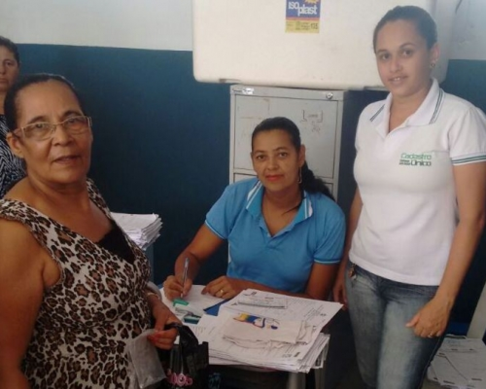 Assistência realiza atualização e inclusão no cadastro único dos beneficiários do Programa do Leite