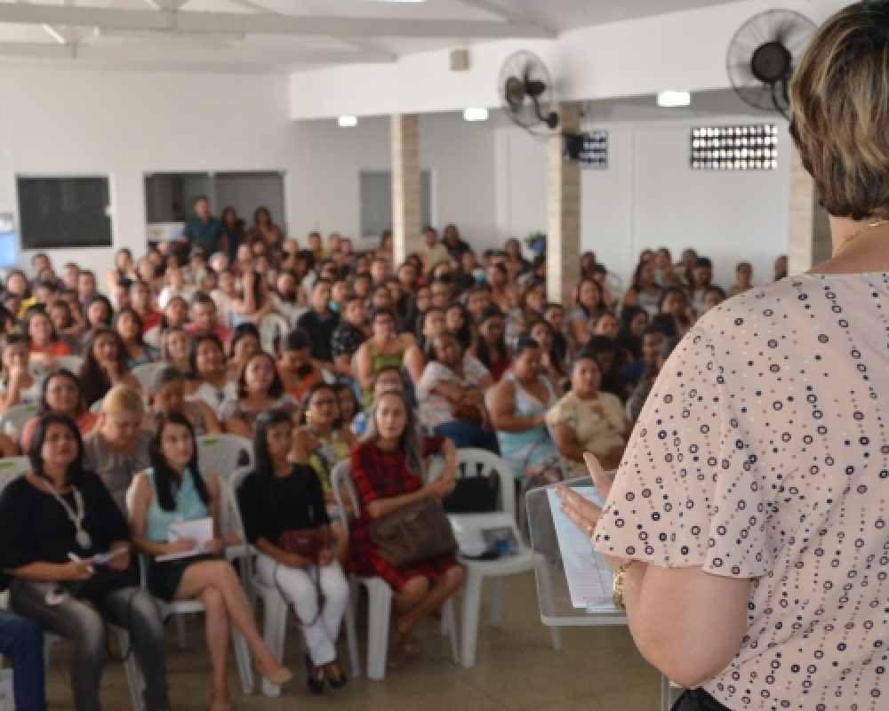 SEMED promove palestra motivacional marcando a abertura do ano letivo 2018
