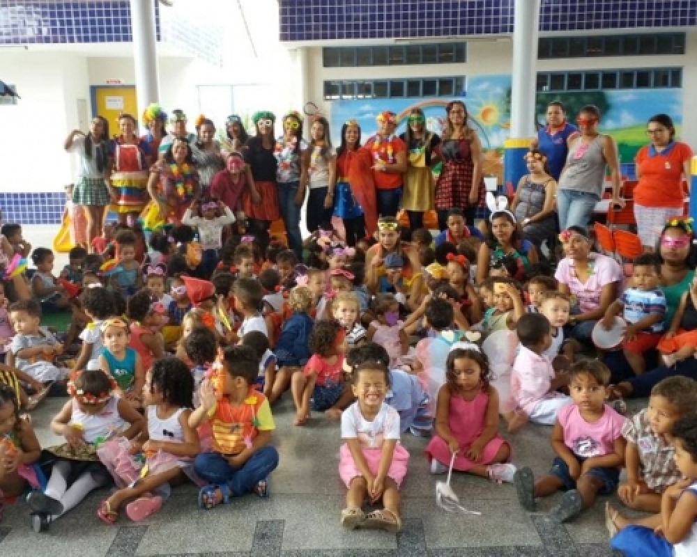 Crianças do Centro de Educação Infantil Maria José participaram do Bloco mirim “Mamãe eu quero”