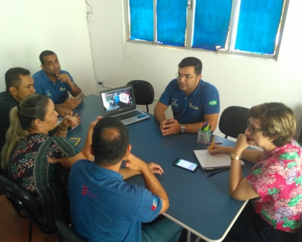 Secretaria de educação desenvolverá o projeto Luz do saber em parceria com a Eletrobrás 