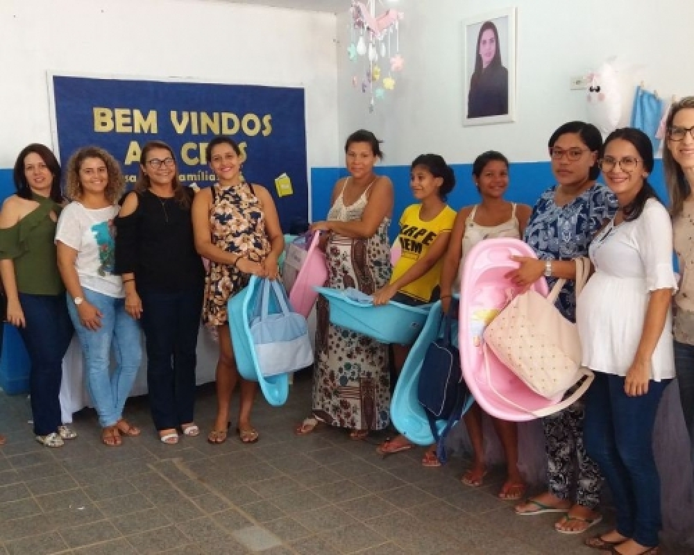 CRAS de Luziápolis realiza entrega dos kits de enxovais para as gestantes do Grupo Bem Gestar