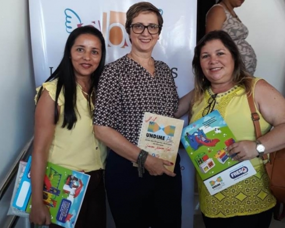 Secretária de Educação de Campo Alegre participou de Seminário sobre alfabetização