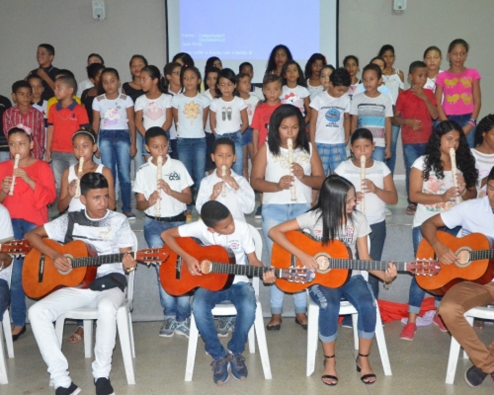 Crianças e adolescentes do Serviço de Convivência participaram do encerramento do Projeto Páscoa