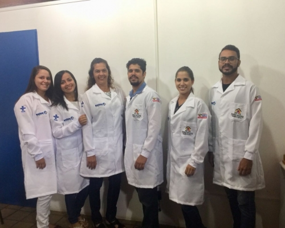 Secretaria Municipal de Saúde entrega novos fardamentos a equipe do Melhor em Casa