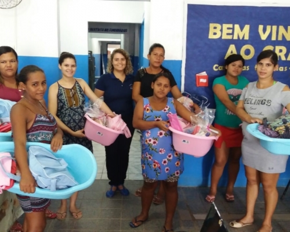 CRAS de Luziápolis realiza atividades com grupo de gestantes e entrega enxovais 