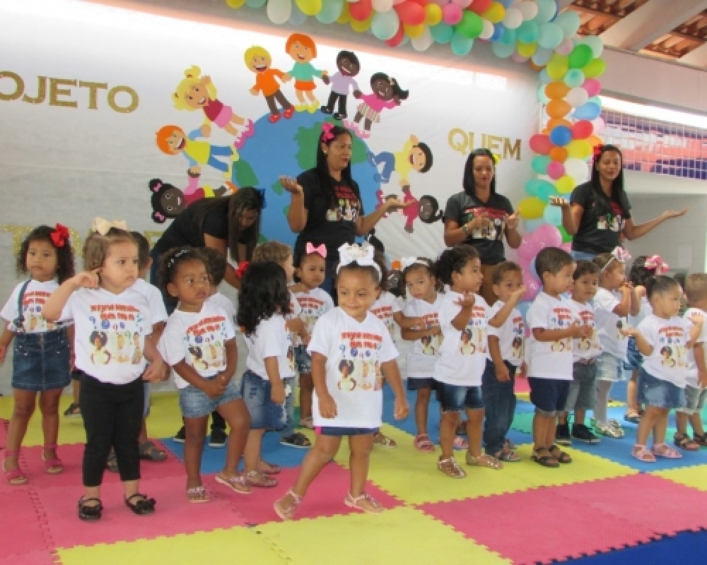 Equipe do CEI Lizete Alves comemora resultado positivo do Projeto Identidade