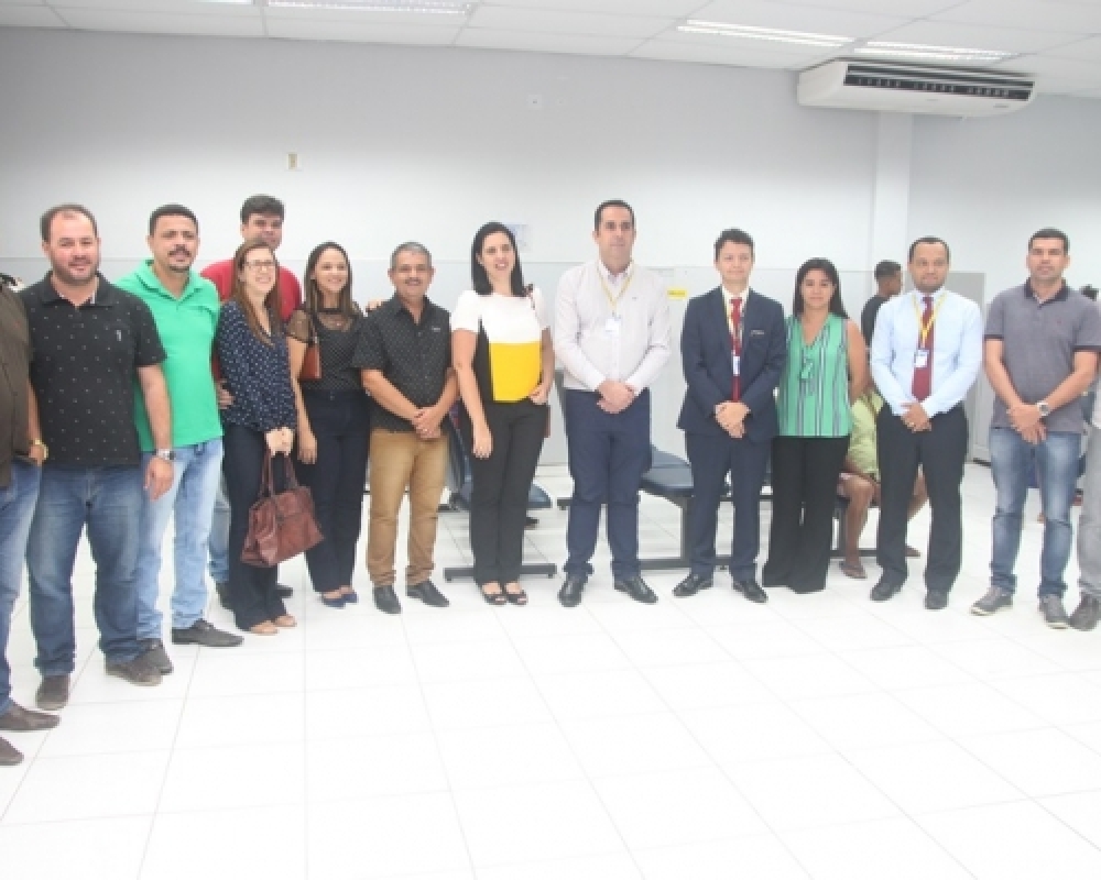 Prefeita Pauline Pereira participou da reabertura da Agencia do Banco do Brasil 