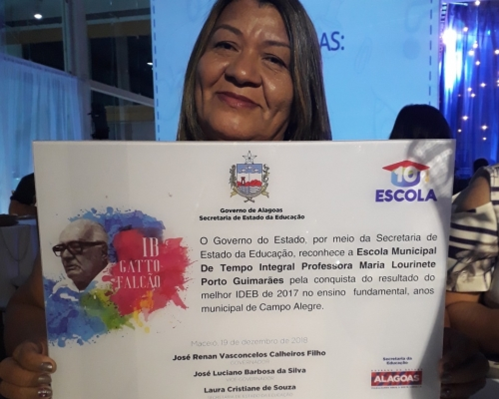 Escolas municipais de Campo Alegre recebem prêmio de qualidade Ib Gatto Falcão