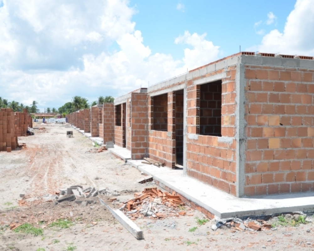 Habitação: Residencial Jorge Gomes no Povoado Pimenteira está com obras avançadas