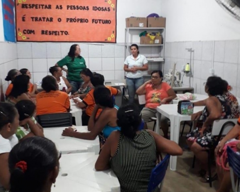 Idosos Beneficiários de Programas do Cadastro Único participam de Bate Papo 