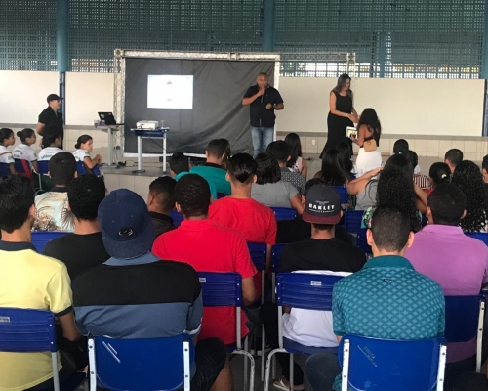 Secretaria de Indústria e Comércio promove Palestra com o tema “Sua Vida Com Alta Performance”