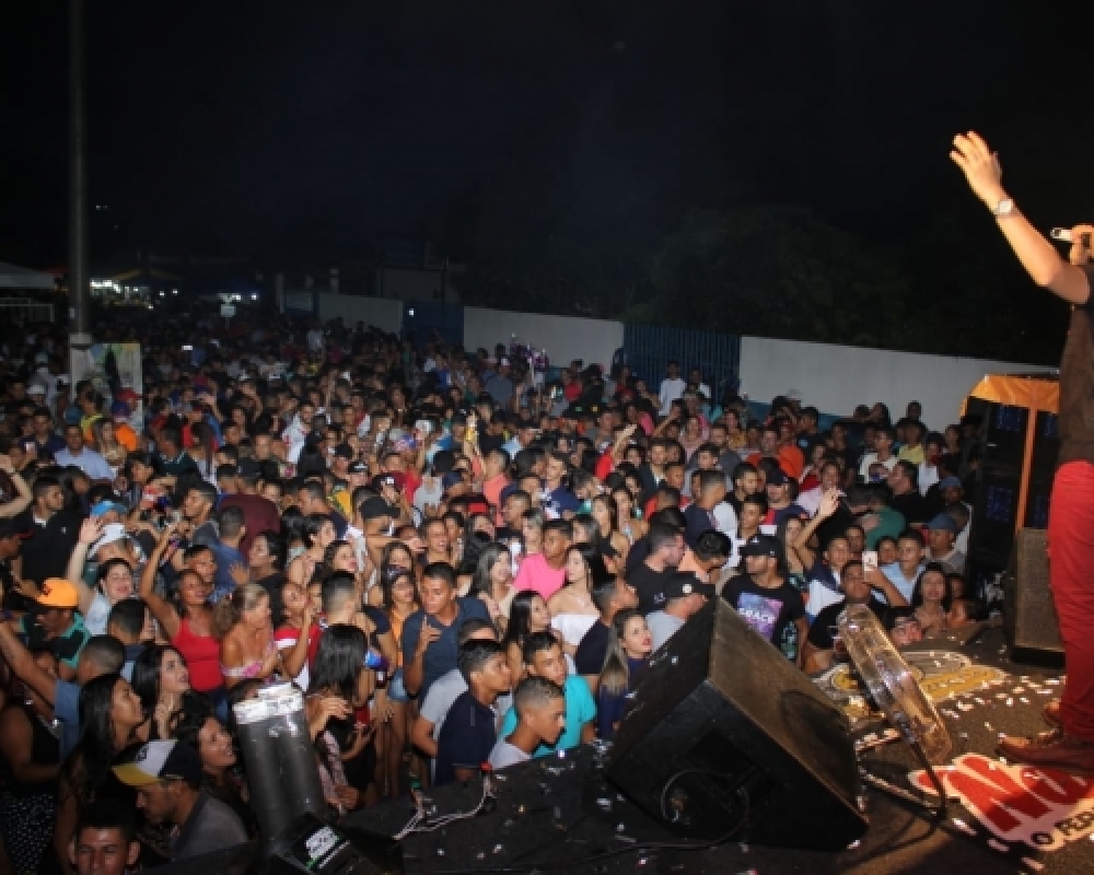 Nasdon o Ferinha e Baketá deram show na Festa do Povoado Chã da Imbira 