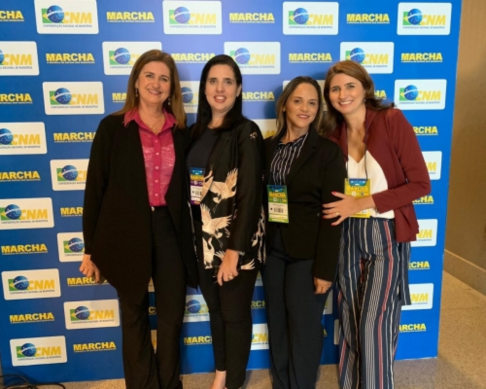 Prefeita Pauline Pereira participa da XXII Marcha a Brasília em Defesa dos Municípios