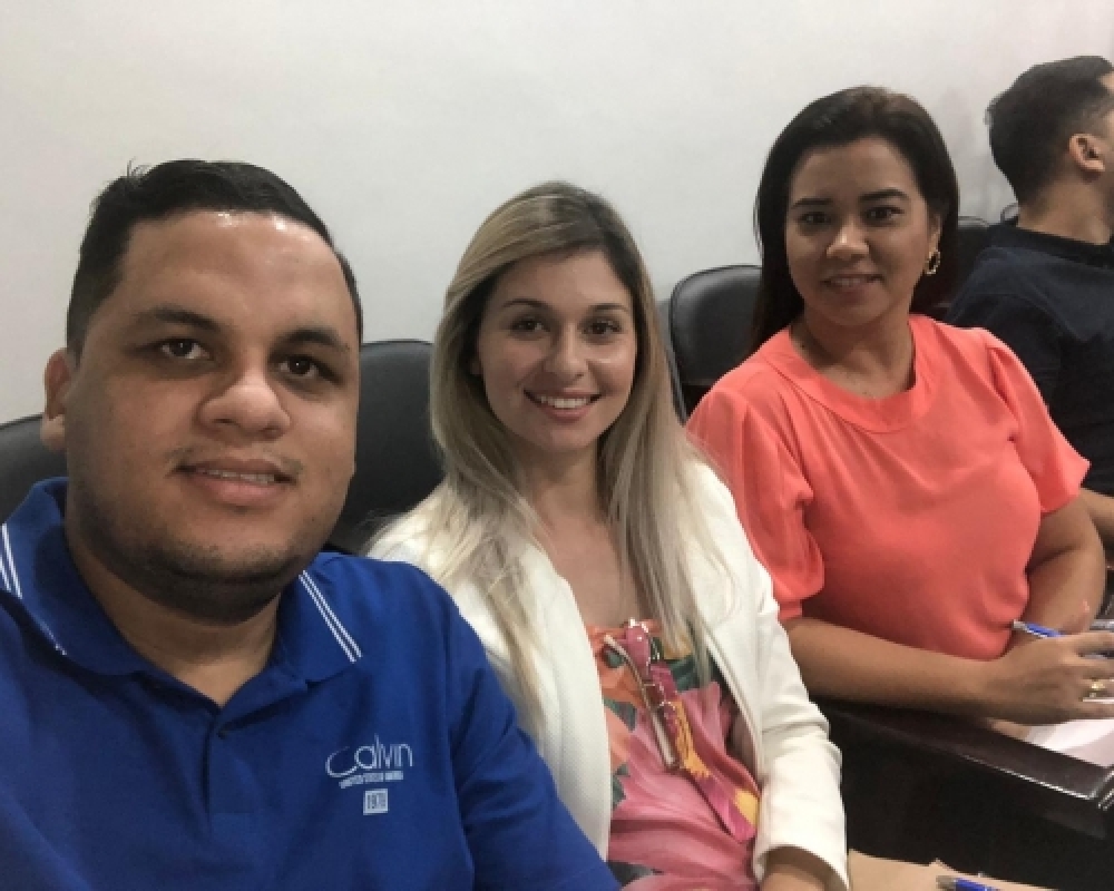 Secretária Maraisa Segava e técnicos do Setor de Tributos participam de  Seminário de Qualificação