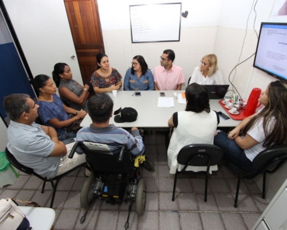 Prefeitura empossa os novos membros do Conselho Municipal de Assistência Social 