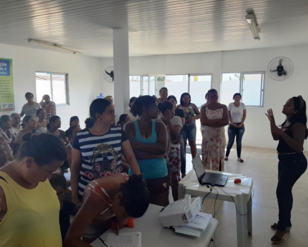 Setor Habitacional realiza reunião com moradores do Residencial João José Pereira em Luziápolis