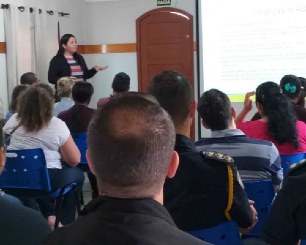 Referência em Alagoas Unidade de Acolhimento de Campo Alegre participa de seminário no Paraná
