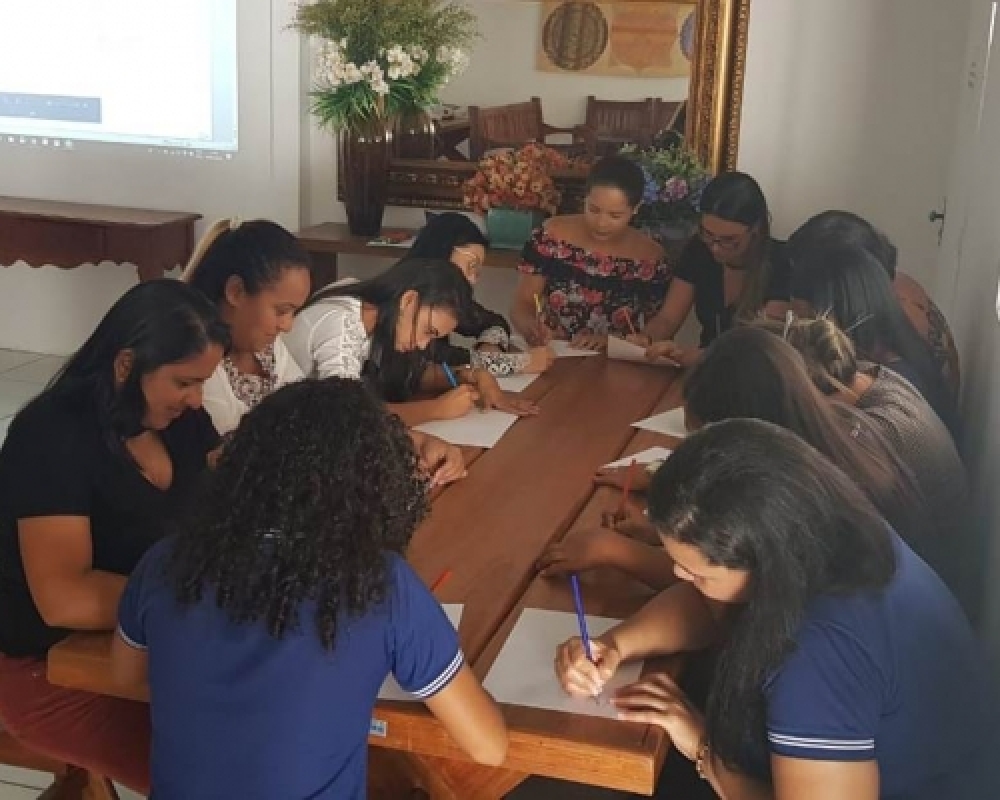 Visitadoras do Programa Criança Feliz participaram de capacitação do Método CDC