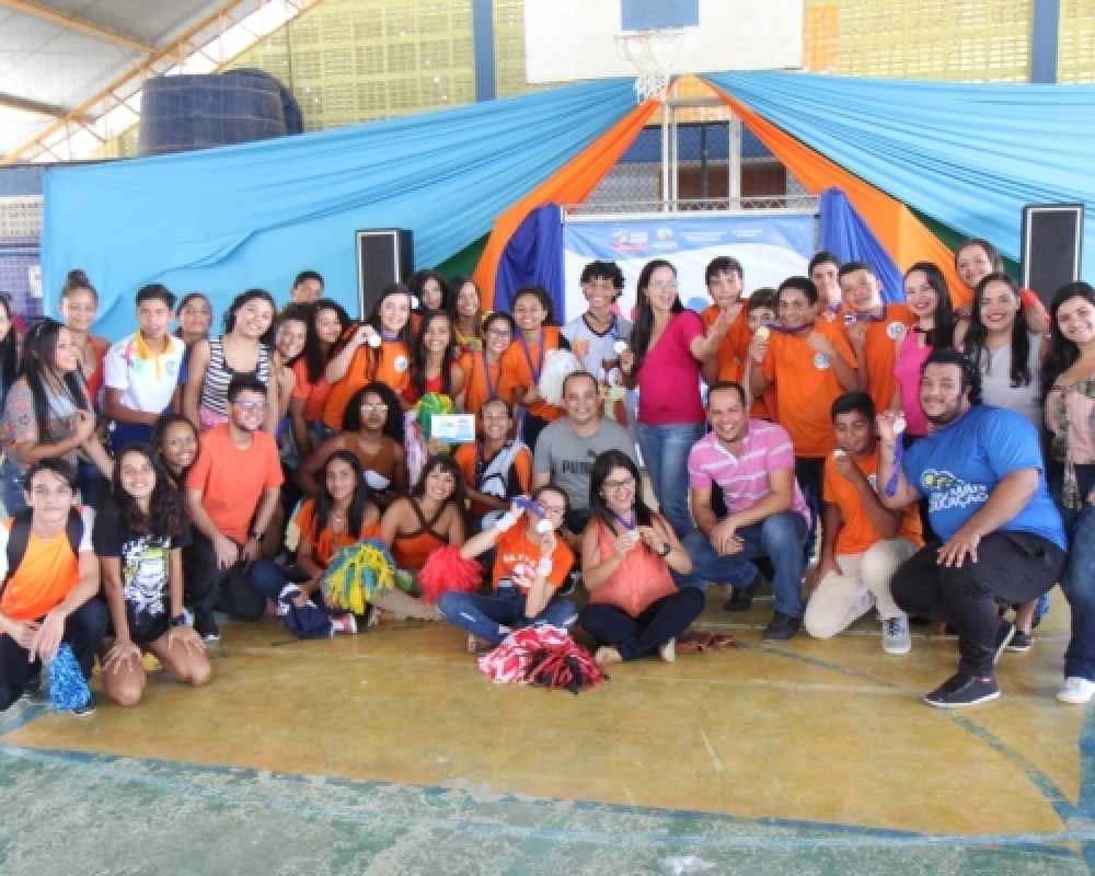III Gincana Cultural do dia do Estudante teve disputa acirrada pelas escolas Campo Alegre  