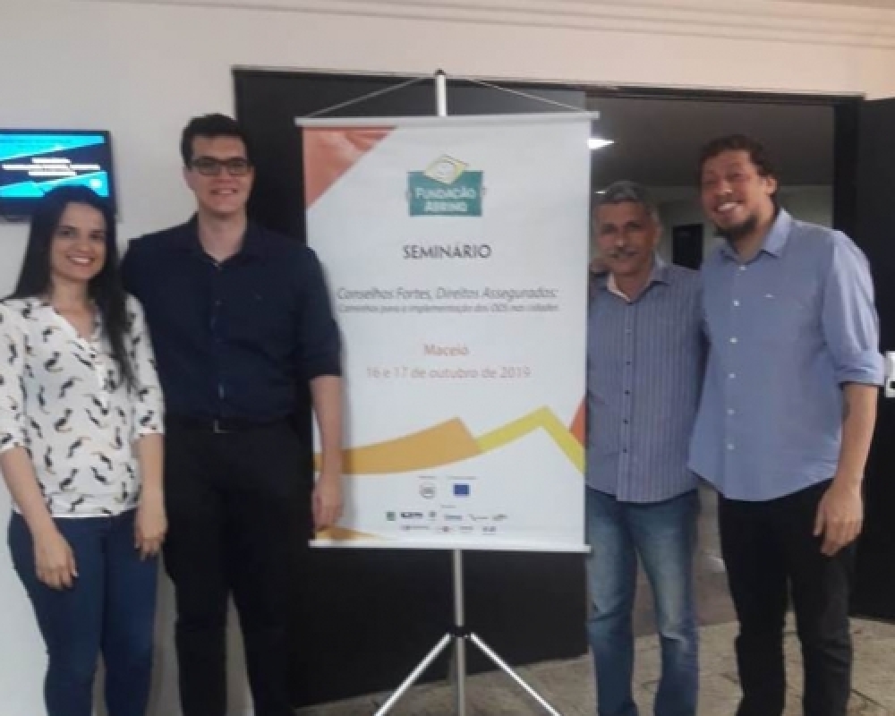 CMDCA e Técnicos da Secretaria de Assistência Social participam Seminário Regional da Abrinq
