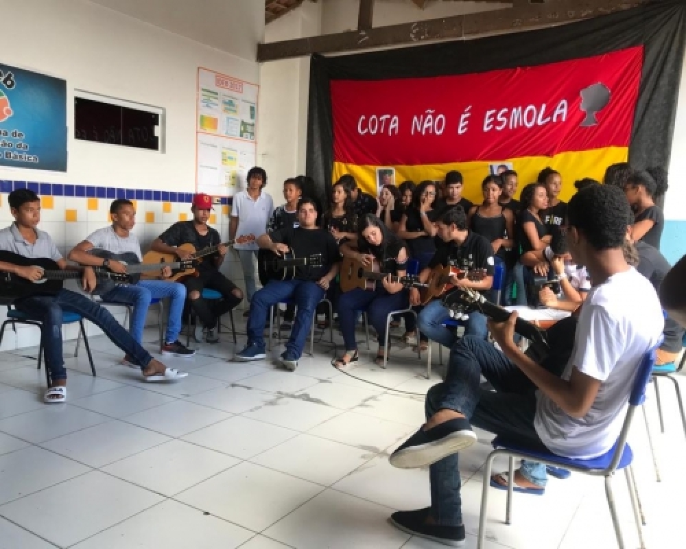 Escola Zenóbia Ferreira realiza culminância do projeto Cota não é esmola