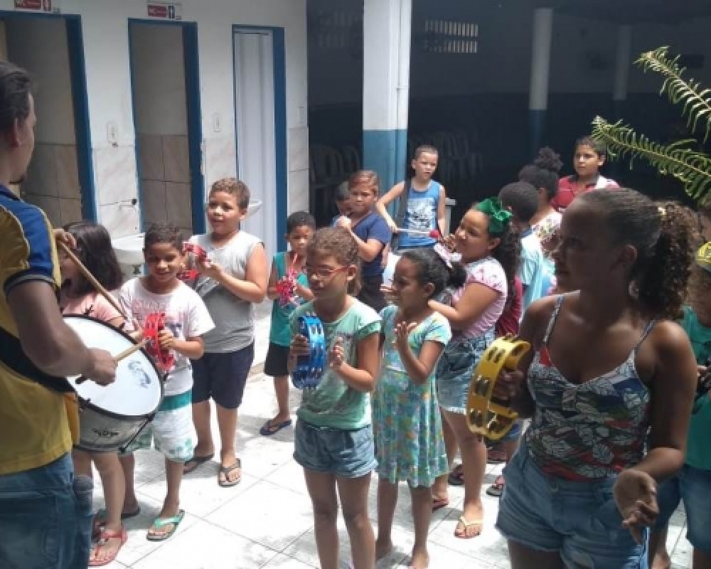 Crianças e adolescentes do Serviço de Convivência e Fortalecimento participaram da Colônia de Verão