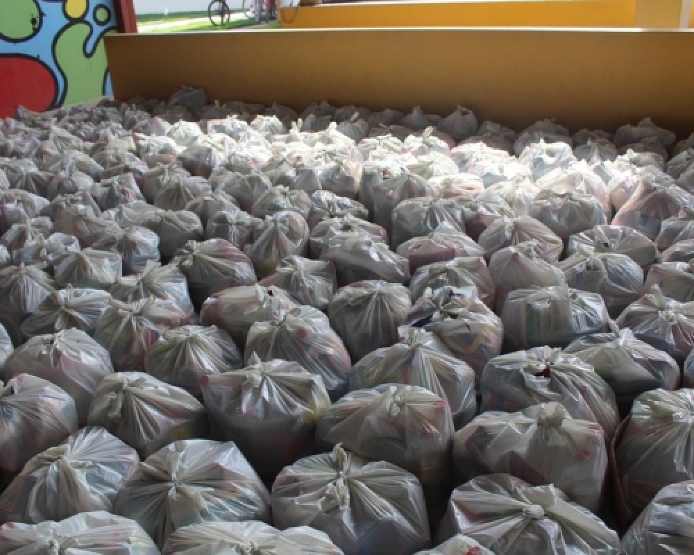 Prefeitura realiza distribuição de Cestas Básicas durante a semana santa
