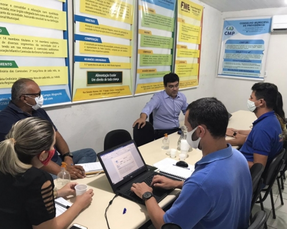 Desenvolvimento: Representantes do município e SEBRAE debatem o decreto de liberdade econômica