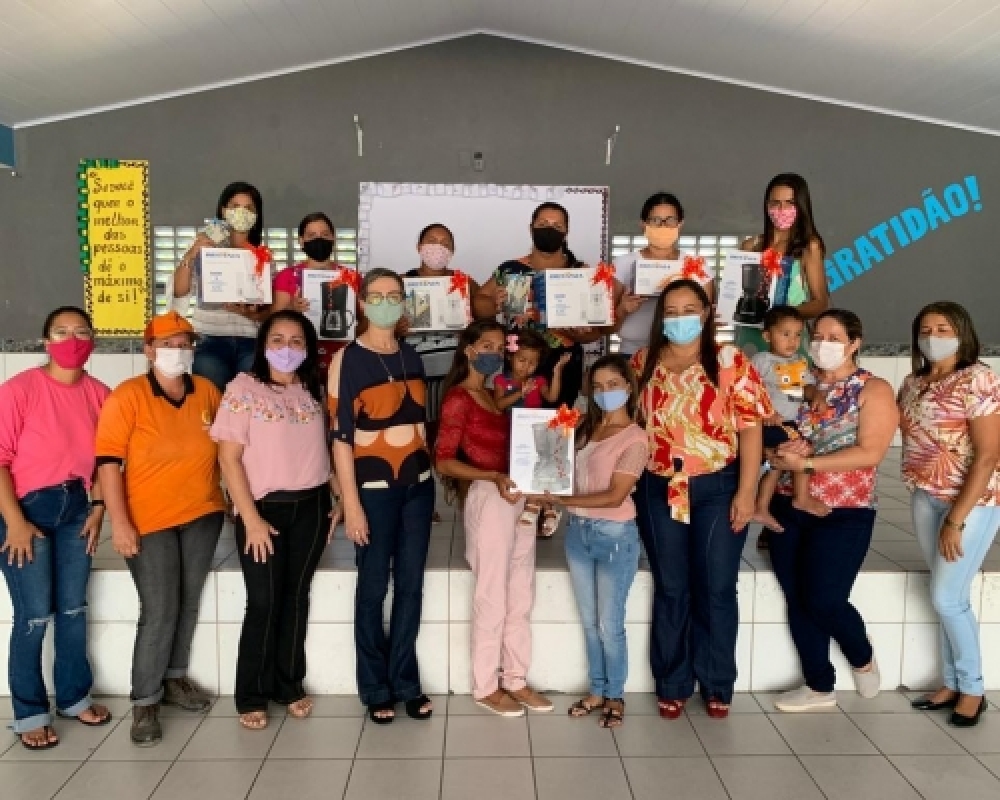SEMED realiza entrega de premiação às famílias participantes do Projeto Coletiva Seletiva