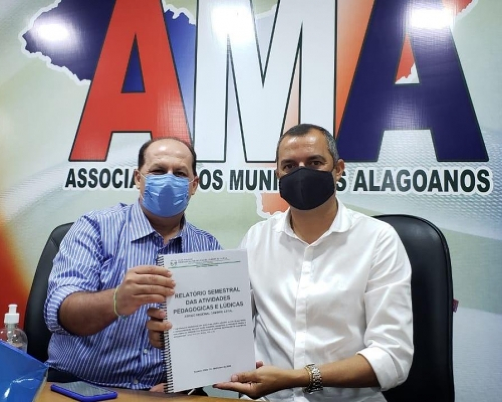 Prefeito Nicolas Pereira assina renovação do convênio com as instituições de acolhimento 