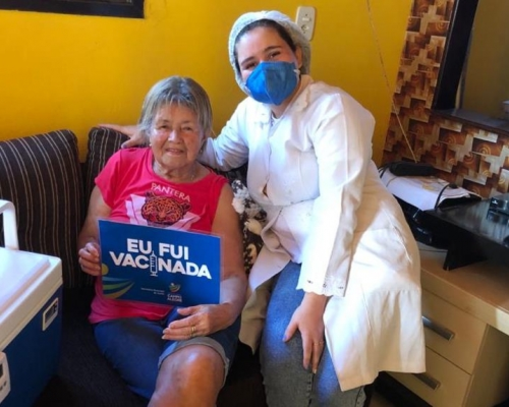 Idosos com idades a partir de 78 anos já estão sendo vacinados em Campo Alegre