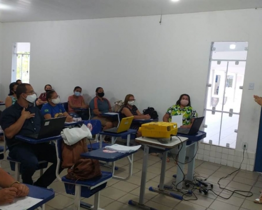 SEMED realiza formação continuada para as merendeiras da rede pública municipal