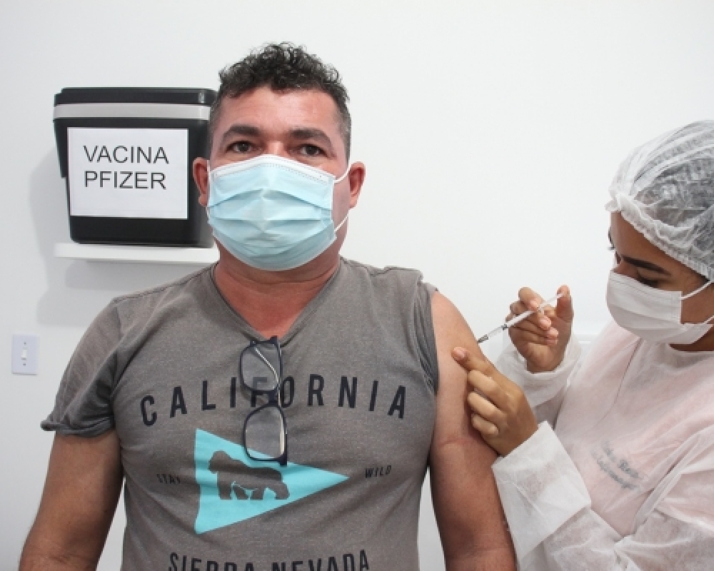 Secretaria de Saúde de Campo Alegre inicia vacinação para a população com idade a partir de 40 anos