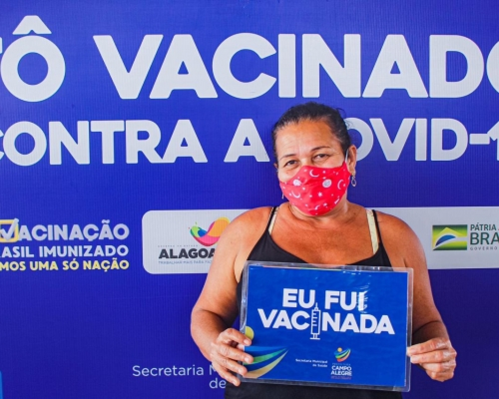 Secretaria de Saúde inicia vacinação para a população com idade a partir de 38 anos e amplia horário