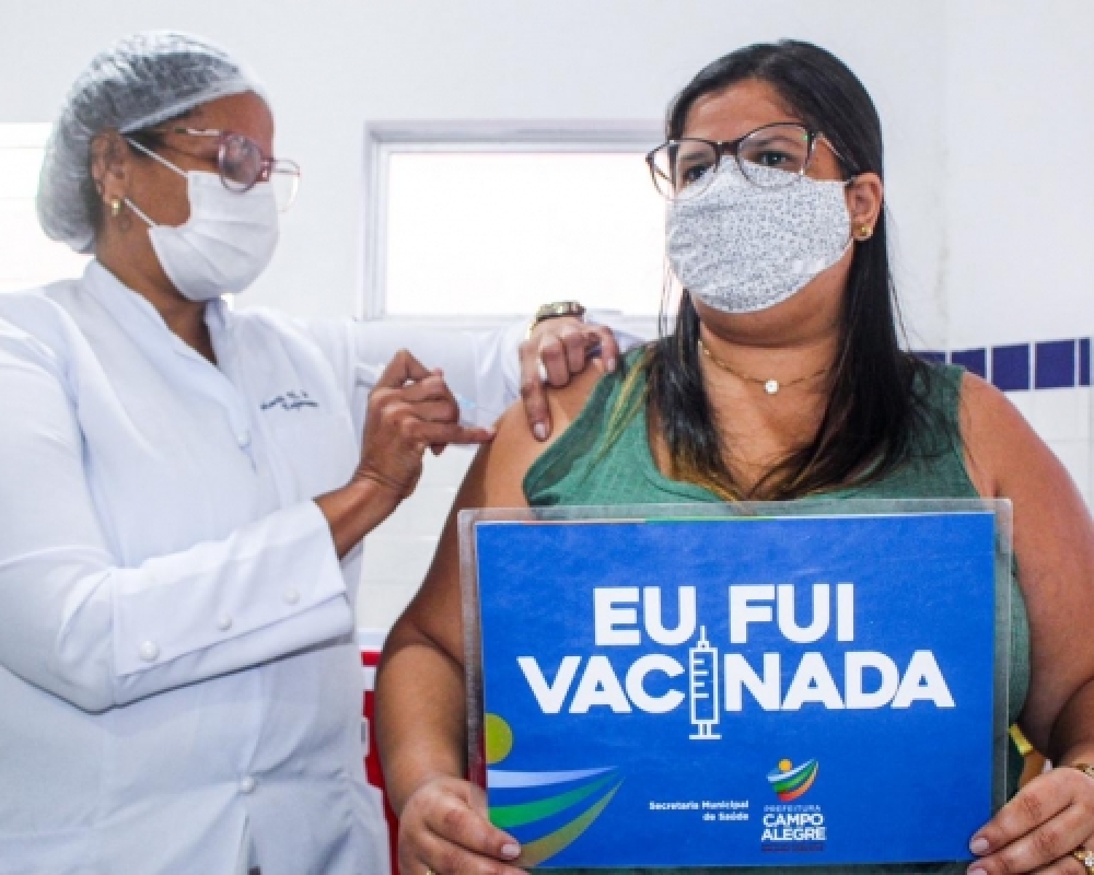 Secretaria de Saúde iniciou a vacinação para a população com idade a partir de 26 anos