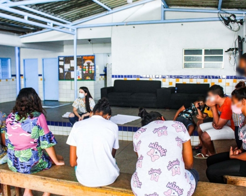 Projeto Fortalecendo Laços promove oficina terapêutica no abrigo Regional 