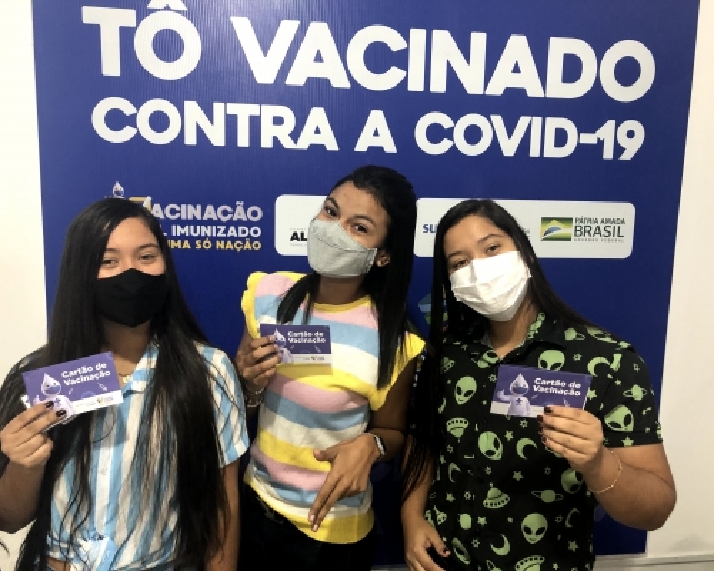 Secretaria de Saúde iniciou a vacinação para a população com idade a partir de 20 anos