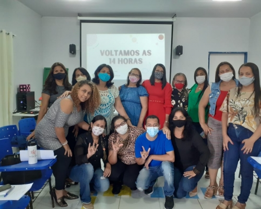 Professoras do AEE de Campo Alegre participaram de Simpósio Colaborativo
