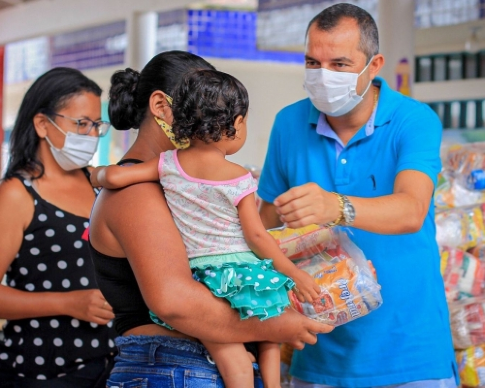 Prefeitura de Campo Alegre realizou a distribuição de mais 2.306 kits de alimentação escolar