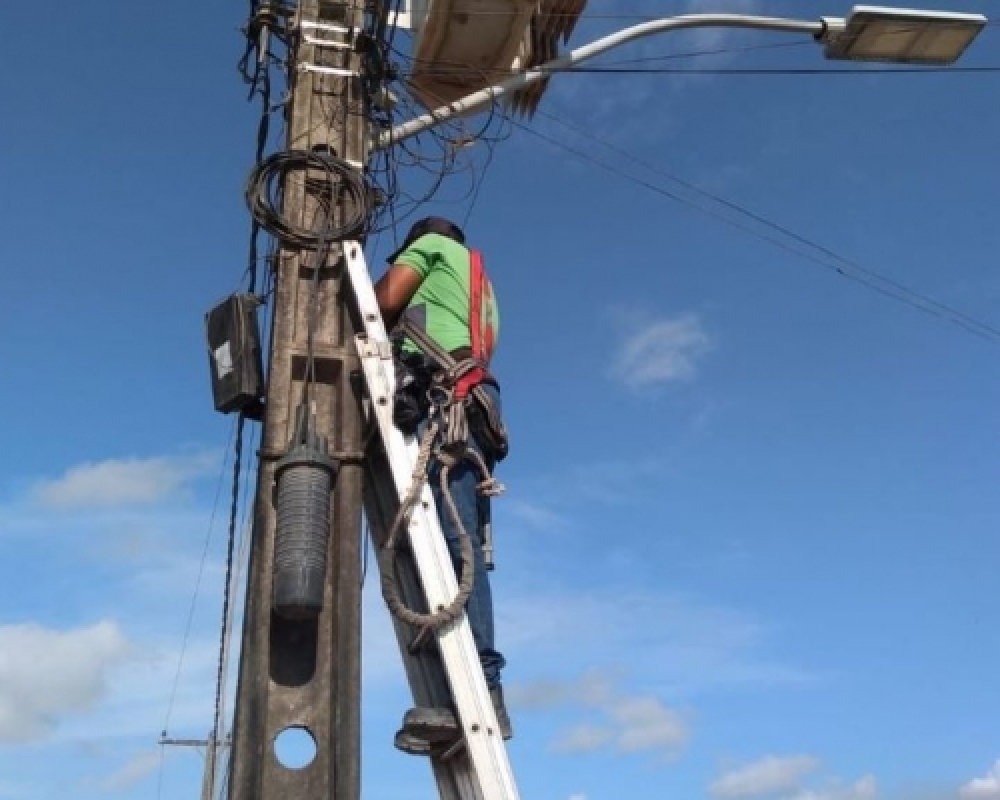 STI realiza serviço de manutenção no sistema de videomonitoramento do município 