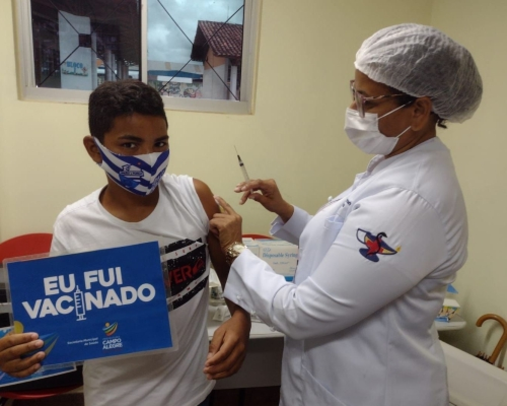 Secretaria de Saúde promove vacinação contra a Covid19 nas Escolas municipais e estaduais