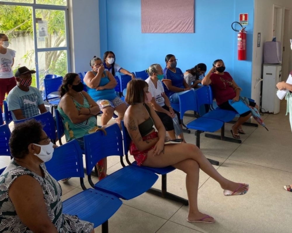 Equipe do Cadastro Único realiza palestras sobre o Programa Auxílio Brasil nas Salas de Espera 