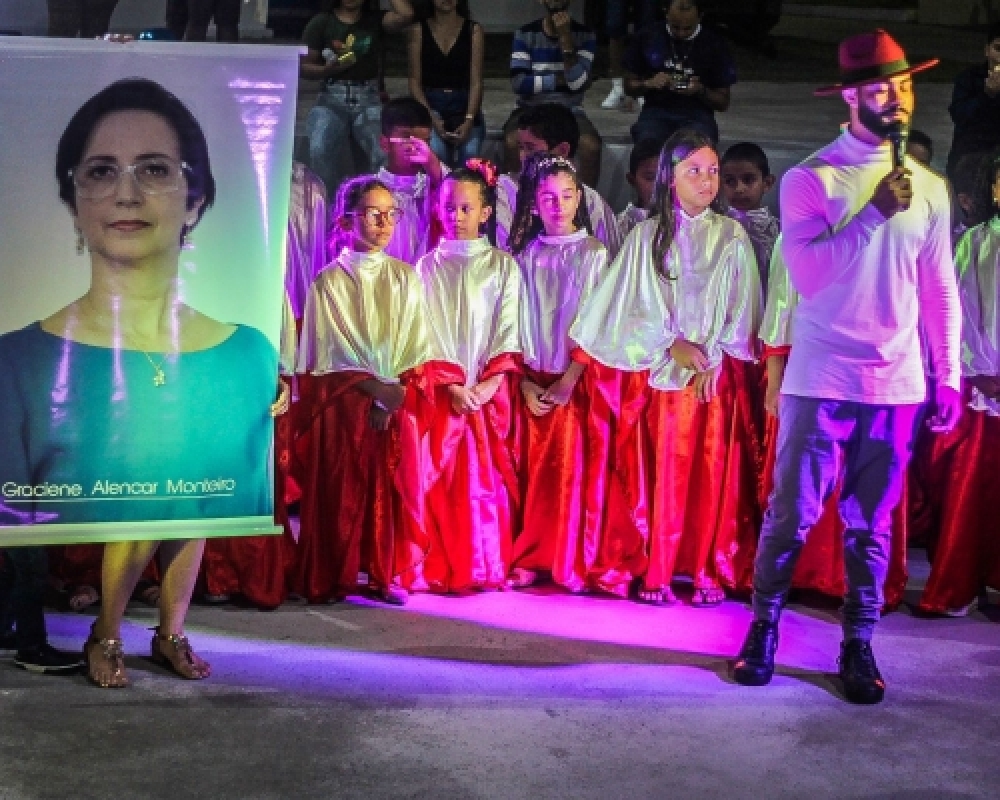 Coral Municipal de crianças realiza homenagem à saudosa professora Graciene Alencar Monteiro 