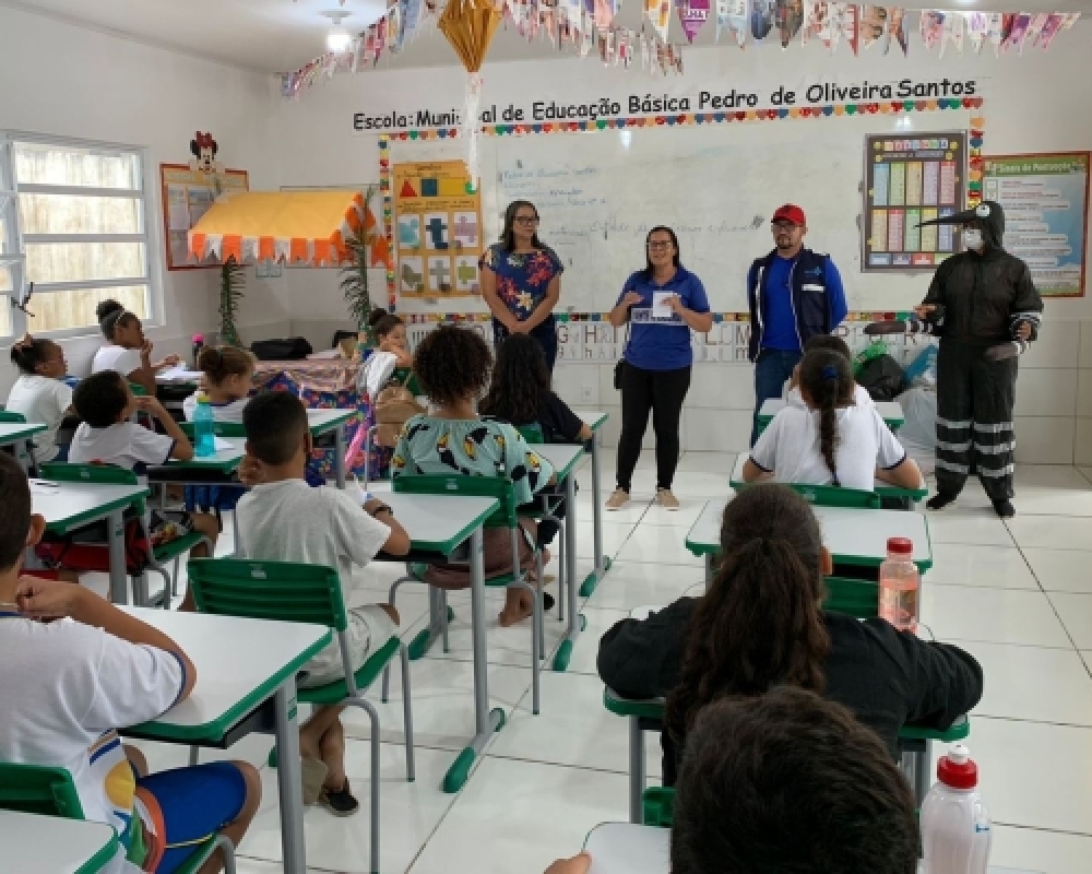 SEMED realiza conscientização e mobilização da comunidade escolar sobre descarte de resíduos