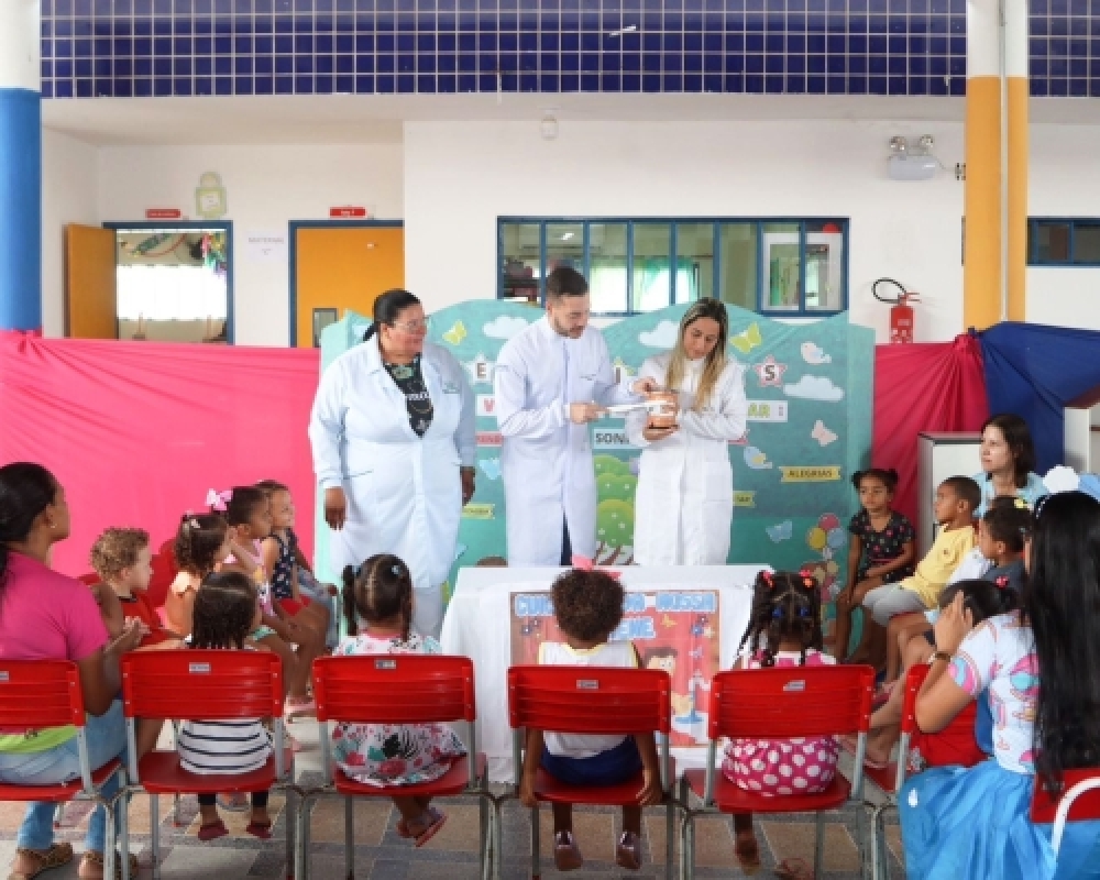 Programa Saúde na Escola realiza atividades com estudantes da Rede Municipal de Ensino 
