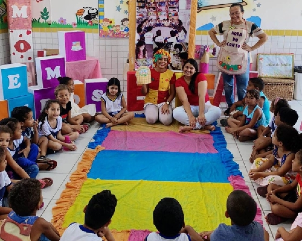 Instituições de ensino realizam atividades em alusão ao Dia nacional do livro infantil