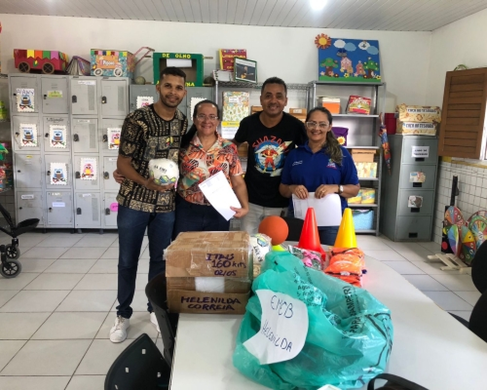 Prefeitura de Campo Alegre realiza entrega de materiais esportivos nas unidades de ensino