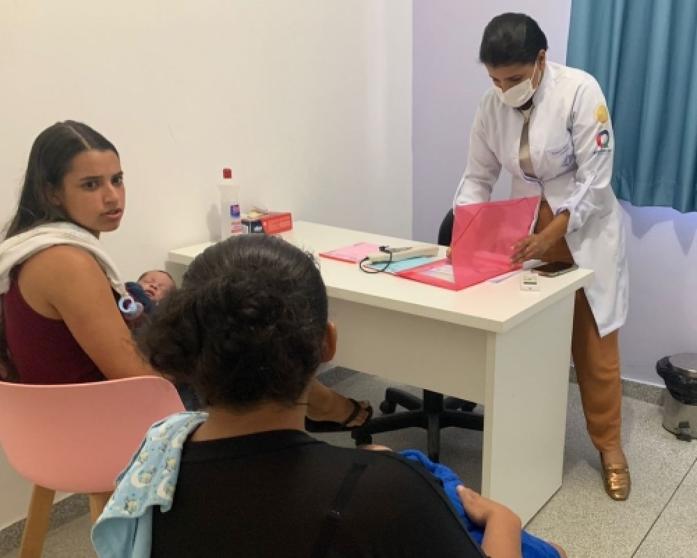 Secretaria de Saúde de Campo Alegre oferta testes da orelhinha para crianças do município 