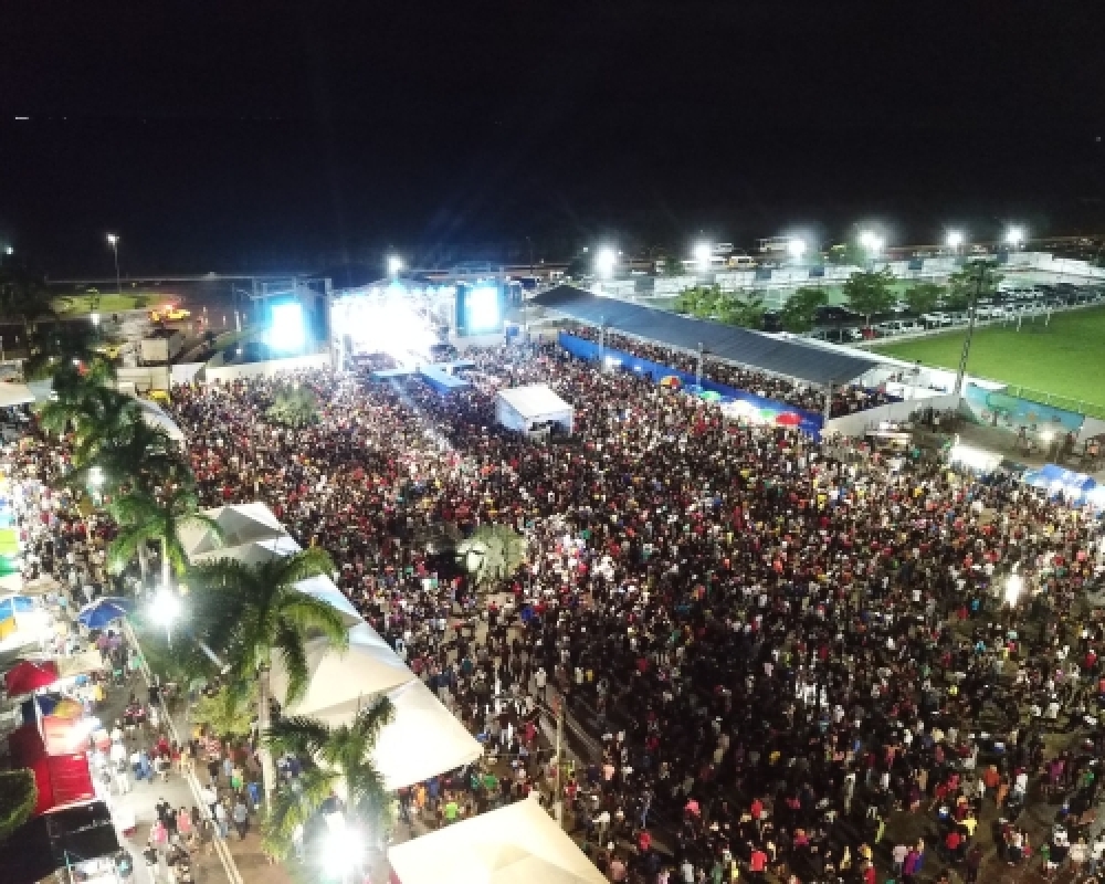 Grandes shows sacudiram uma multidão na festa de 63 anos de Campo Alegre